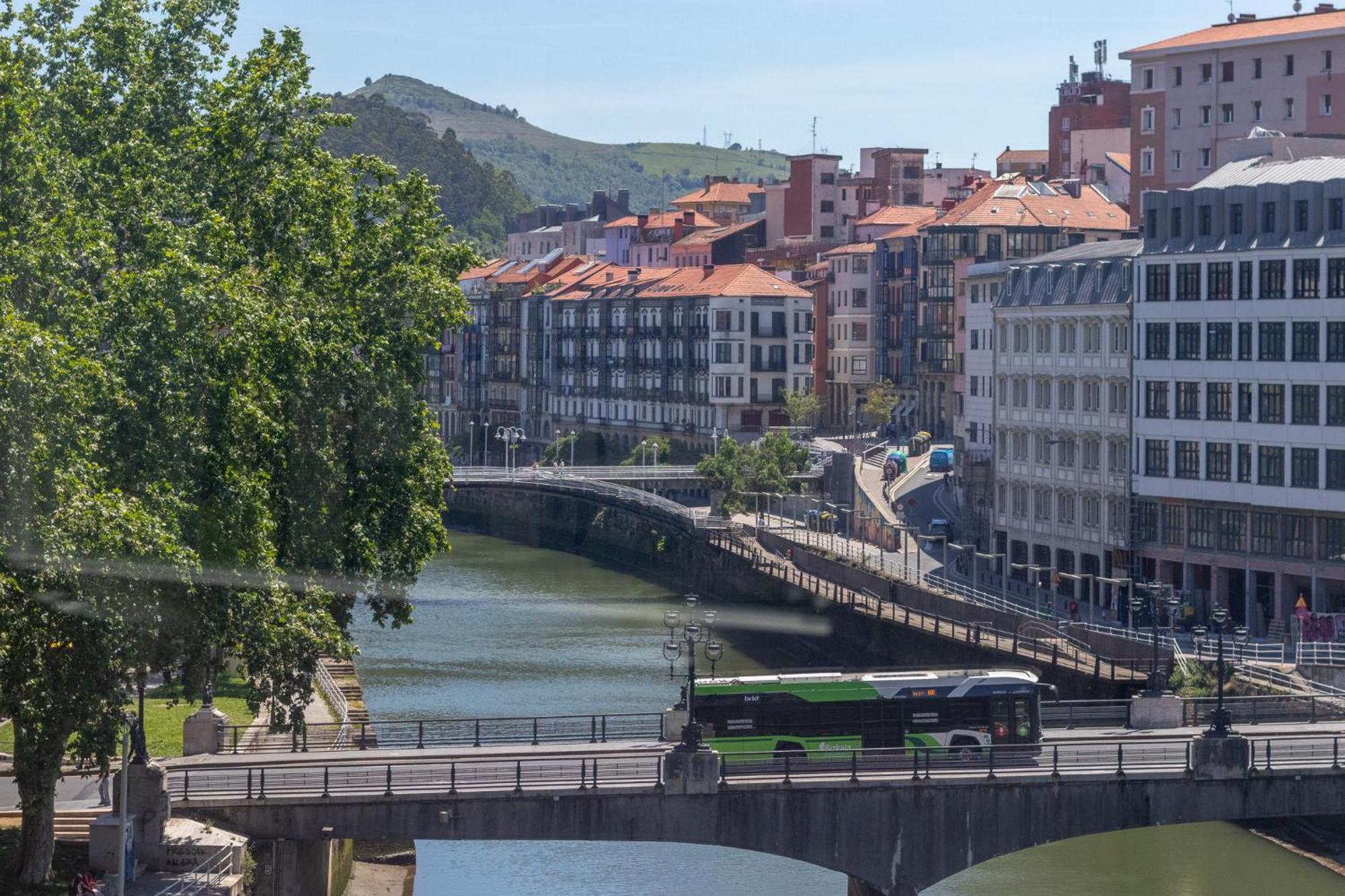 Apartamento Con Vistas A La Ria 毕尔巴鄂 外观 照片